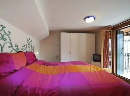 Sleep In Italy Biennale Apartment